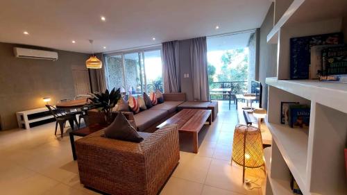 Kalamansi Villas - Large 3 Bedroom Apartment in Diniwid Kalamansi Villas - Large 3 Bedroom Apartment in Diniwid