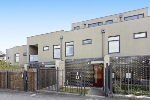 Domi Rentals The Chadstone Homes in Chadstone Domi Rentals The Chadstone Homes in Chadstone