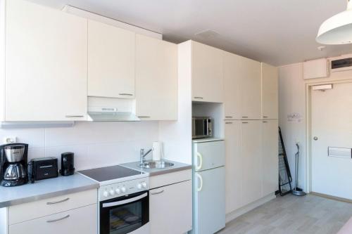 Kitchen, Convenient Studio for 2 in Herttoniemi in Herttoniemenranta Kitchen, Convenient Studio for 2 in Herttoniemi in Herttoniemenranta