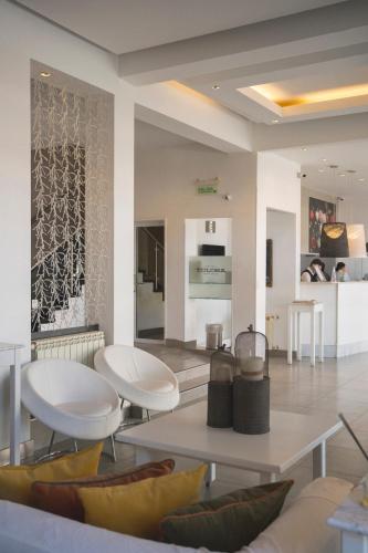 Hotel Tolosa in เปอร์โต้ มาดรีน Hotel Tolosa in เปอร์โต้ มาดรีน