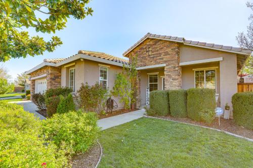 7 Mi to Dtwn Home with Fenced Yard in Roseville! in Highland Reserve 7 Mi to Dtwn Home with Fenced Yard in Roseville! in Highland Reserve