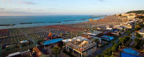 La Fenice Cattolica in קטוליקה La Fenice Cattolica in קטוליקה