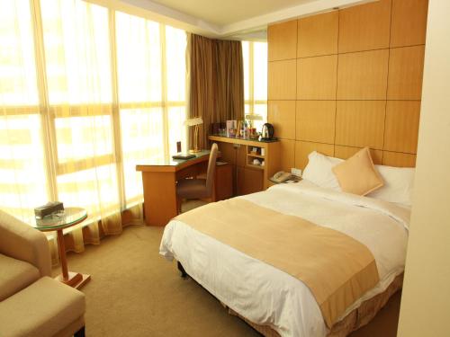 This photo about Huangpu Hotel shared on HyHotel.com