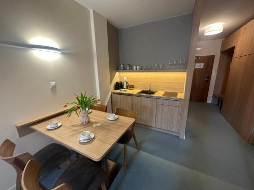 Hrebienok rezort apartmán D213 (Hrebienok rezort apartman D213) in วีย์โซคทาทรี Hrebienok rezort apartmán D213 (Hrebienok rezort apartman D213) in วีย์โซคทาทรี