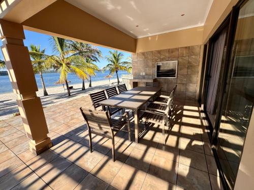 Balcony/terrace, Luxurious Beachfront house-Villa 44 in Bilene Balcony/terrace, Luxurious Beachfront house-Villa 44 in Bilene