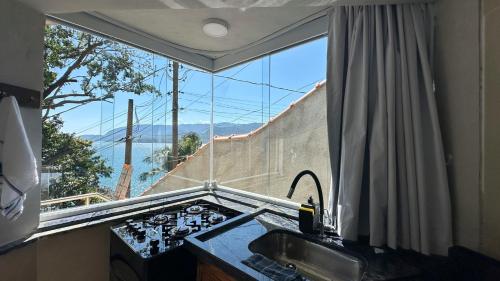 Konyha, Chale Terapia com vista para o mar, WiFi e ar in Praia do Portinho Konyha, Chale Terapia com vista para o mar, WiFi e ar in Praia do Portinho