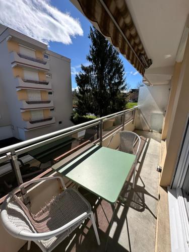 LE COLORE - Parking gratuit - Confortable in Rue Ronsard LE COLORE - Parking gratuit - Confortable in Rue Ronsard