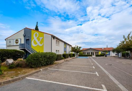 B&B Hotel FREJUS Puget-sur-Argens in Frejus City Center B&B Hotel FREJUS Puget-sur-Argens in Frejus City Center