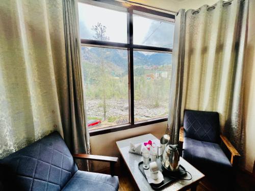 View, Hotel new # Link Way # Near Zing bus stand in Aleo View, Hotel new # Link Way # Near Zing bus stand in Aleo