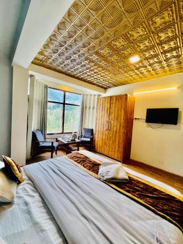Hotel new # Link Way # Near Zing bus stand in Aleo Hotel new # Link Way # Near Zing bus stand in Aleo