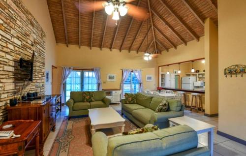 Titi Vacation Homes in Cobbs Cross Titi Vacation Homes in Cobbs Cross