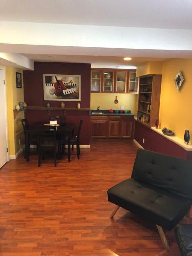 Charming 1 bedroom in law Inner Sunset at UCSF near de Young Museum Charming 1 bedroom in law Inner Sunset at UCSF near de Young Museum