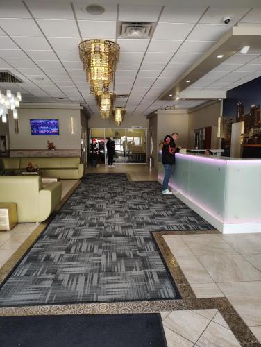 The Lodge Inn in Edmonton (AB) The Lodge Inn in Edmonton (AB)