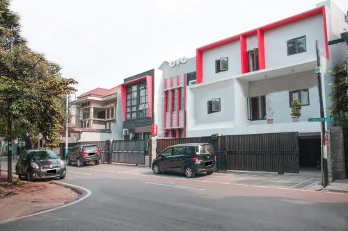 Entrance, OYO 148 Cempaka Place Homestay in Senen Entrance, OYO 148 Cempaka Place Homestay in Senen