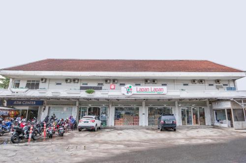 Entrée, Hotel O Lapan Lapan in Banjarmasin Entrée, Hotel O Lapan Lapan in Banjarmasin