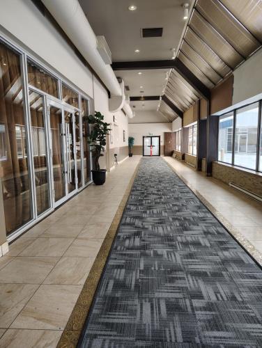 The Lodge Inn in Edmonton (AB) The Lodge Inn in Edmonton (AB)