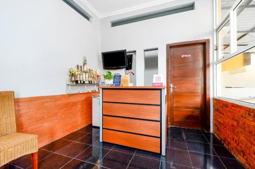 ล็อบบี้, SUPER OYO 2209 Solo Point Guest House Syariah in สุราการ์ตา ล็อบบี้, SUPER OYO 2209 Solo Point Guest House Syariah in สุราการ์ตา