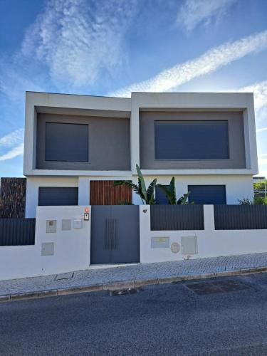 Vila Gomes in São Domingos de Rana Vila Gomes in São Domingos de Rana