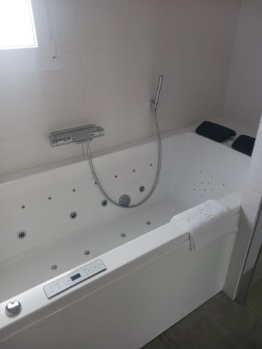 Fürdőszoba, Paradisier in Villars-les-Dombes Fürdőszoba, Paradisier in Villars-les-Dombes