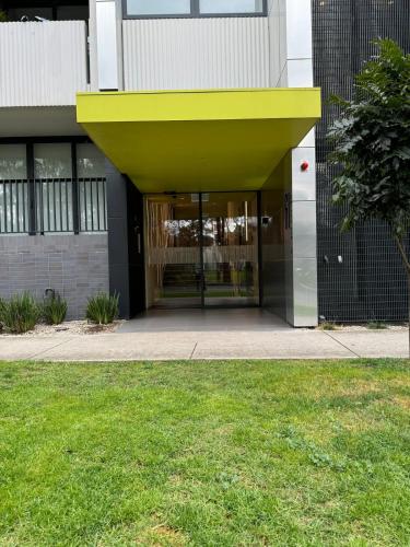 City Fringe Oasis - Pool, Gym & Car Park in Parkville City Fringe Oasis - Pool, Gym & Car Park in Parkville