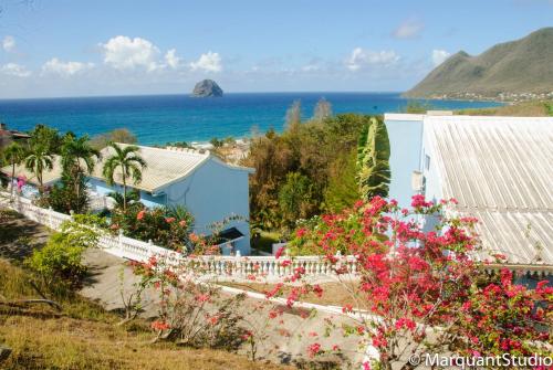 DREAMS Paradise DIAMANT RESIDENCE TOURISTIQUE 20 STUDIOS ET UNE SUITE BAIGNOIRE in Le Diamant DREAMS Paradise DIAMANT RESIDENCE TOURISTIQUE 20 STUDIOS ET UNE SUITE BAIGNOIRE in Le Diamant