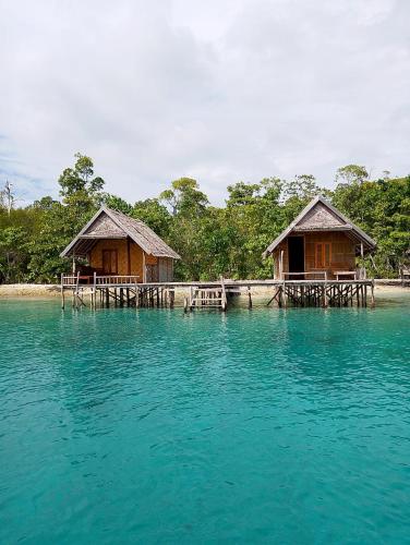 Surrounding environment, Rosye homestay raja ampat in Saukabu Surrounding environment, Rosye homestay raja ampat in Saukabu