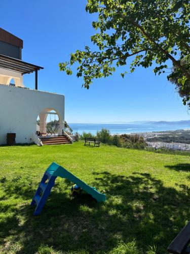 Luxueux VILLA avec jardin et vue panoramique in Cabo Negro Luxueux VILLA avec jardin et vue panoramique in Cabo Negro