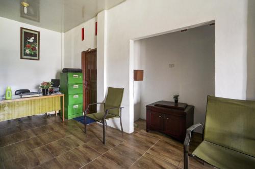 Lobby, Hotel O Karisma Residence in Balige Lobby, Hotel O Karisma Residence in Balige