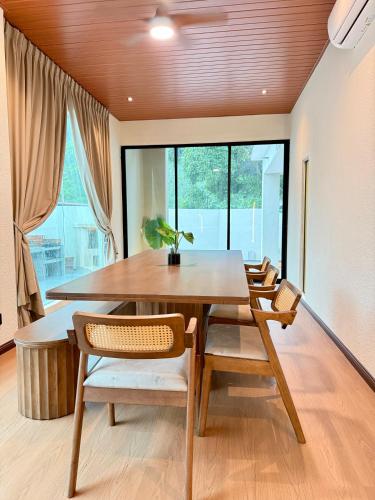 Facilities, LYL EvenHill Private Pool-18-23pax 5BR near Nam Thean Tong Temple Facilities, LYL EvenHill Private Pool-18-23pax 5BR near Nam Thean Tong Temple