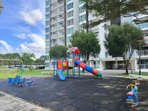 Playground, Cozy Condo in Sandakan, Sri Utama Condominium IJM near Sandakan Sports Complex Playground, Cozy Condo in Sandakan, Sri Utama Condominium IJM near Sandakan Sports Complex