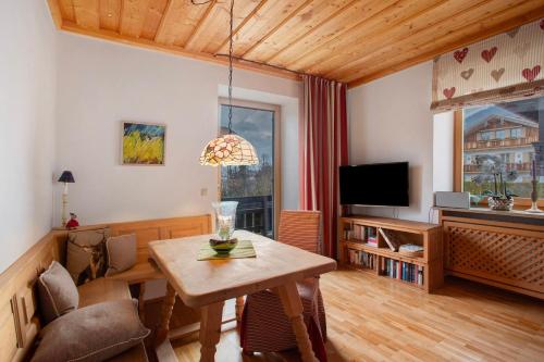 A szálláshely kívülről, Fewo Niekerken in Rottach-Egern A szálláshely kívülről, Fewo Niekerken in Rottach-Egern