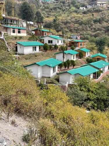 Lingkungan sekitar, Ivory Estate in Tundhar Village Lingkungan sekitar, Ivory Estate in Tundhar Village