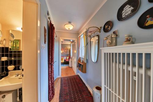 Vintage Style Wohnung Uni-nah Parkplatz, Hey, 1958! in 萬樂 Vintage Style Wohnung Uni-nah Parkplatz, Hey, 1958! in 萬樂