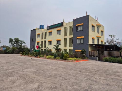 Tarasrushti lodge in Gorhe Khurd Tarasrushti lodge in Gorhe Khurd