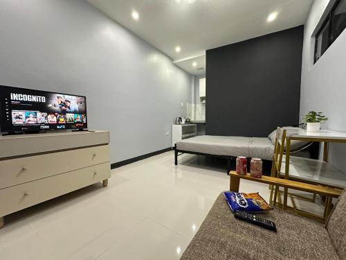 K and R Apartment Fully-furnished Studio Room in Carcar City K and R Apartment Fully-furnished Studio Room in Carcar City