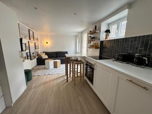 Konyha, Charmante Maison avec Jardin Privé - PACY SUR EURE (Charmante Maison avec Jardin Prive - PACY SUR EURE) in Pacy Sur Eure Konyha, Charmante Maison avec Jardin Privé - PACY SUR EURE (Charmante Maison avec Jardin Prive - PACY SUR EURE) in Pacy Sur Eure