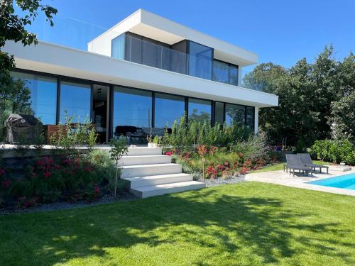 Näkymä ulkoa, Kisfaludy Residence in Balatonalmádi Näkymä ulkoa, Kisfaludy Residence in Balatonalmádi