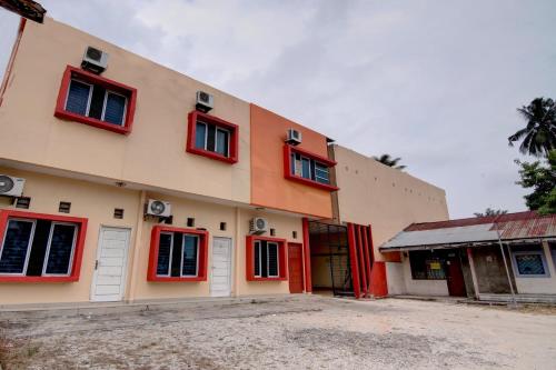 Inngang, Hotel O Jasmine House Syariah Near Masjid Nurul Ikhwan in Bukit Raya Inngang, Hotel O Jasmine House Syariah Near Masjid Nurul Ikhwan in Bukit Raya