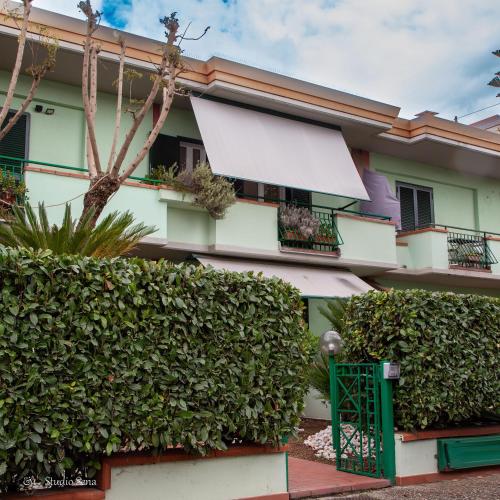 Utopia Bed & Breakfast in Marigliano Utopia Bed & Breakfast in Marigliano