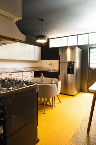 Central Hostel Dolce Vita near Hospital Centro Médico Central Hostel Dolce Vita near Hospital Centro Médico