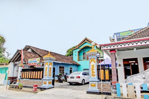 ทางเข้า, SPOT ON 93317 Wisma Ratu Syariah in สุโกฮาร์โจ ทางเข้า, SPOT ON 93317 Wisma Ratu Syariah in สุโกฮาร์โจ