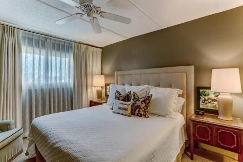 Oceans Of Amelia Condo