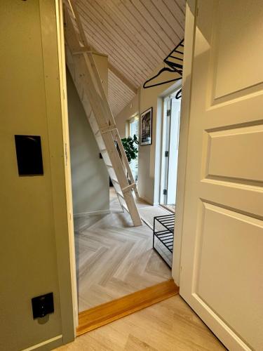 Nybyggd gäststuga med gångavstånd till badplats (Nybyggd gaststuga med gangavstand till badplats) in 그라가르프 Nybyggd gäststuga med gångavstånd till badplats (Nybyggd gaststuga med gangavstand till badplats) in 그라가르프