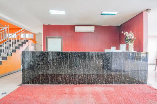 Vestibule, Collection O Pusat Kota Pekanbaru Near Mall Ska Formerly Hotel Olgaria in Pekanbaru Vestibule, Collection O Pusat Kota Pekanbaru Near Mall Ska Formerly Hotel Olgaria in Pekanbaru