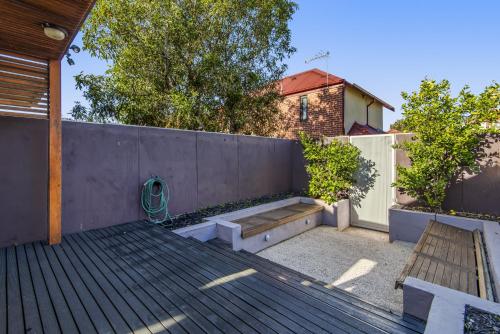 Gorgeous 2-Bed Victorian Home in Artsy Suburb in Brunswick Gorgeous 2-Bed Victorian Home in Artsy Suburb in Brunswick
