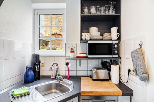 Konyha, Ferienwohnung am West-östlichen Tor (Ferienwohnung am West-ostlichen Tor) in Duderstadt Konyha, Ferienwohnung am West-östlichen Tor (Ferienwohnung am West-ostlichen Tor) in Duderstadt