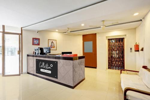 Lobby, Super Collection O jagadamba Junction near Beach Road in Ram Nagar Lobby, Super Collection O jagadamba Junction near Beach Road in Ram Nagar