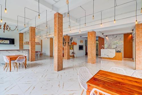 Lobby, Townhouse Oak Legian Near Legian Beach Formerly Sayang Maha Merta in Legian Lobby, Townhouse Oak Legian Near Legian Beach Formerly Sayang Maha Merta in Legian