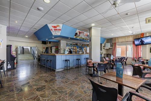 Bar/ Salón, Apartamentos Doramar in Benalmádena Bar/ Salón, Apartamentos Doramar in Benalmádena