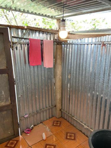 Vilakon Thoungchaleun in タラット Vilakon Thoungchaleun in タラット